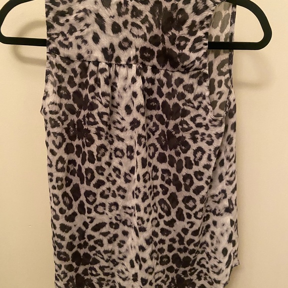 Vintage Babaton 100% silk animal print blouse size xs - Picture 2 of 4